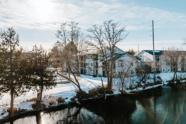 Traverse City, MI 49684,545 Riverine Drive #203