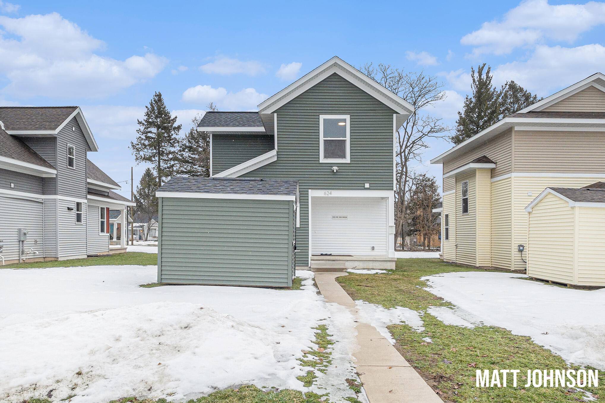 Grand Rapids, MI 49507,624 Hazen SE Street