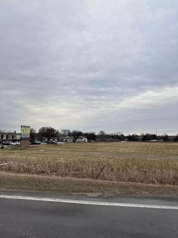 101 Royal Park Drive, Zeeland, MI 49464