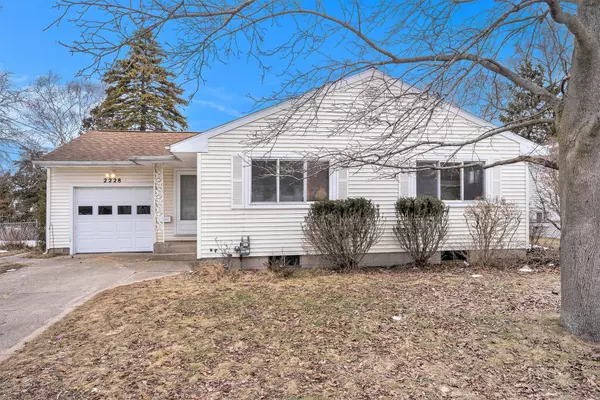 Norton Shores, MI 49441,2228 Leif Avenue