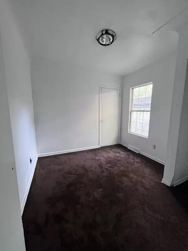 Hamtramck, MI 48212,17869 Lumpkin Street