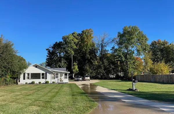 Niles, MI 49120,1431 Cass Street