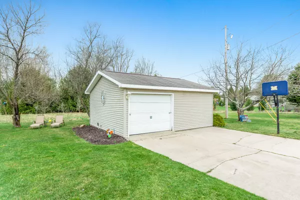 Kent City, MI 49330,1144 16 Mile Road