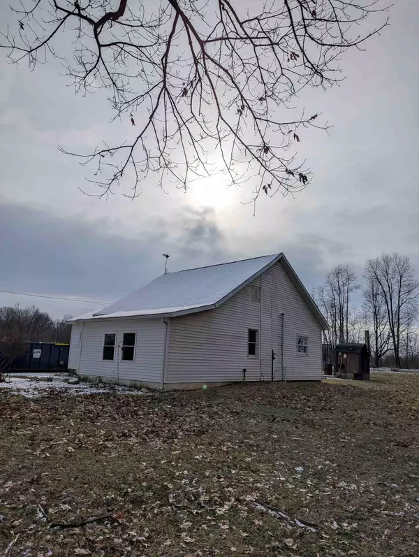 Tekonsha, MI 49092,613 E County Line Road