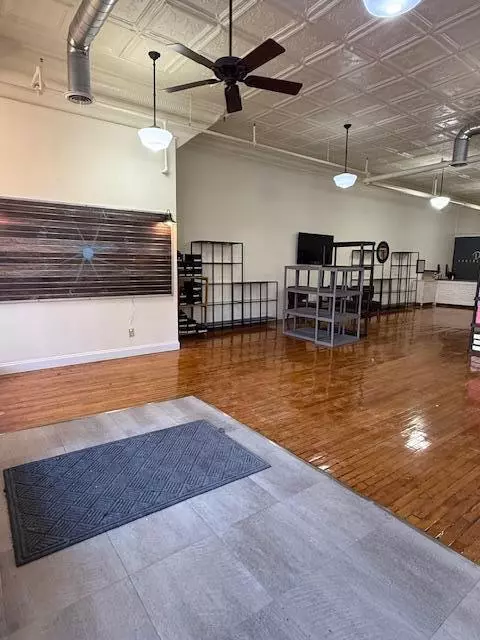 Port Huron, MI 48060,230 Huron Avenue