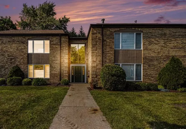 Walker, MI 49534,477 Barkwood NW Court