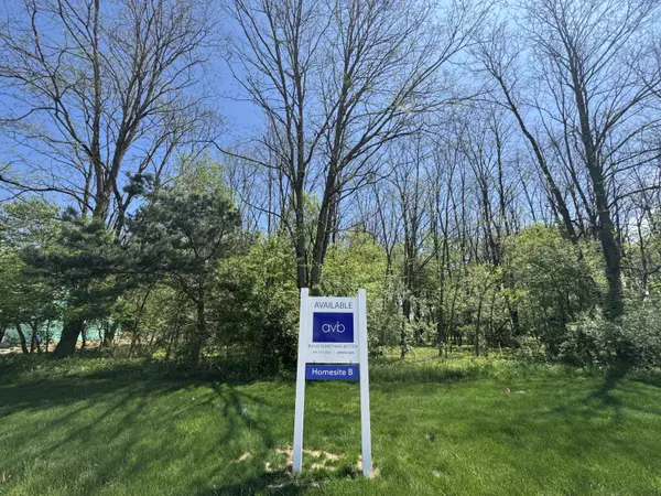10565 Pierport Drive, Portage, MI 49024