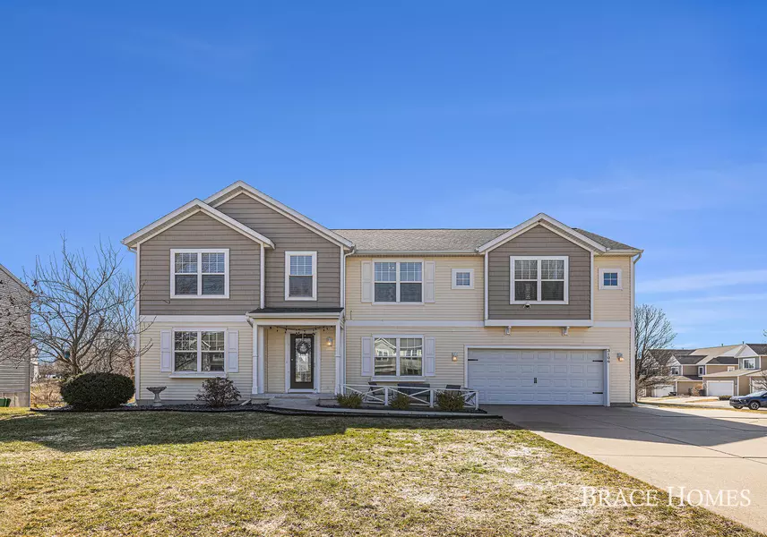 3106 Sunchase Avenue, Hudsonville, MI 49426