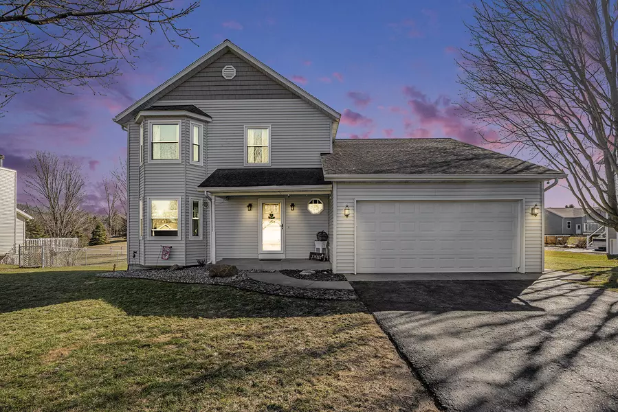 27243 Birmingham Court, Paw Paw, MI 49079