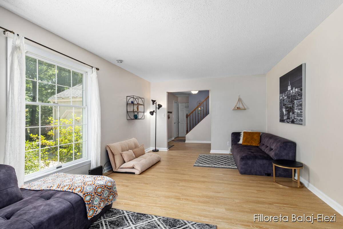 Coloma, MI 49038,7224 Willobee Street