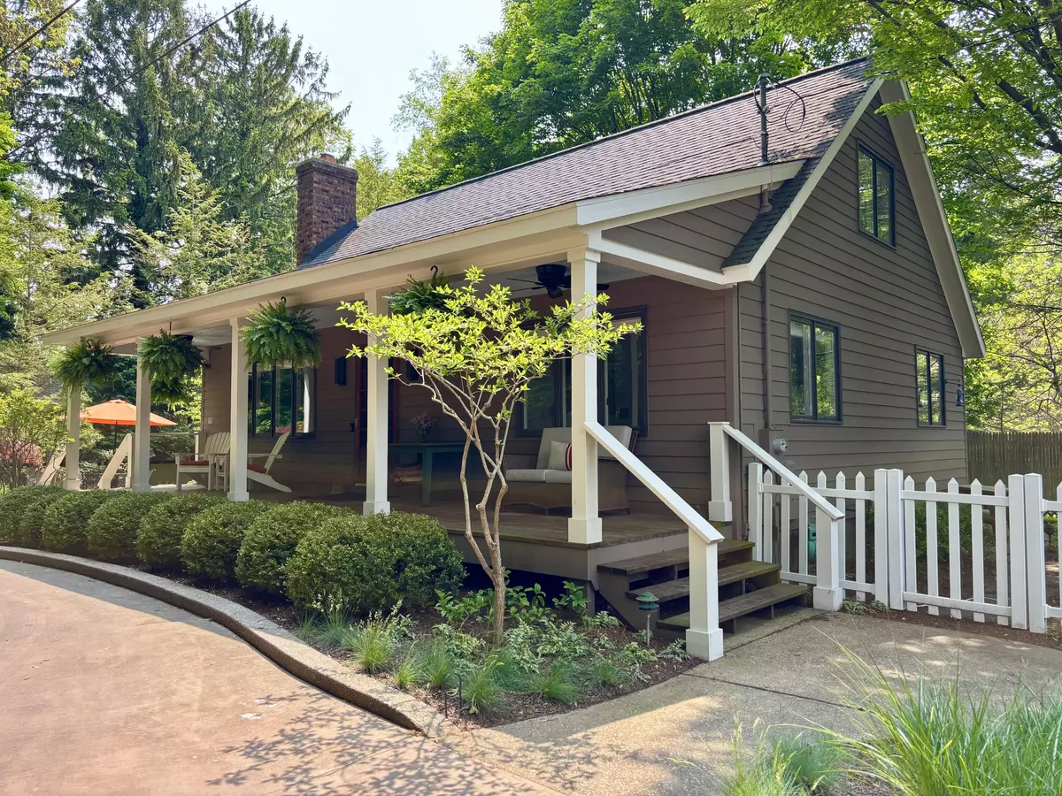 Douglas, MI 49406,603 Campbell Road