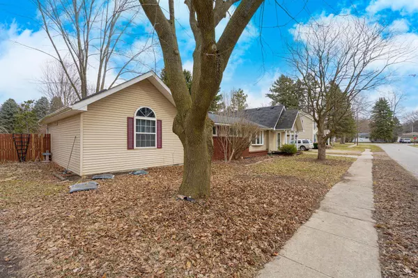 Almont, MI 48003,297 E Washington Street