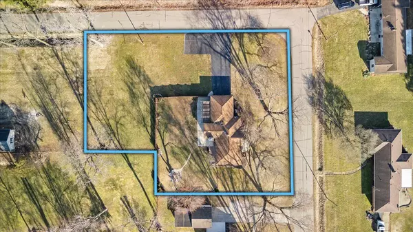 Jackson, MI 49203,1014 Crestwood Lane