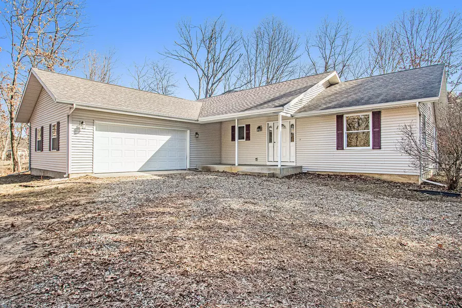 58599 Co Rd 657, Mattawan, MI 49071