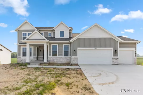 11290 Shoreline Drive #121, Allendale, MI 49401
