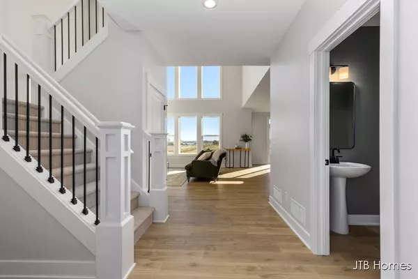 Allendale, MI 49401,11290 Shoreline Drive #121