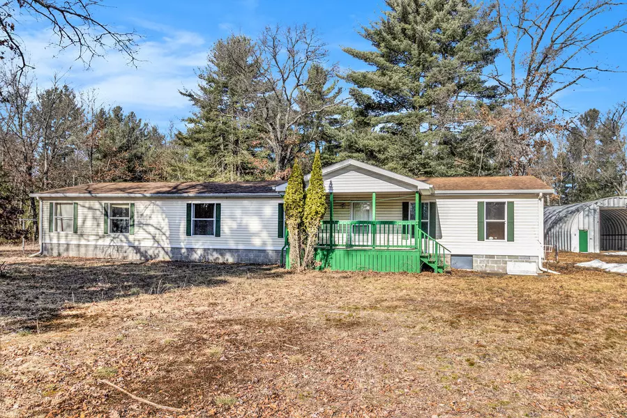 1201 Gunn Avenue, Morley, MI 49336