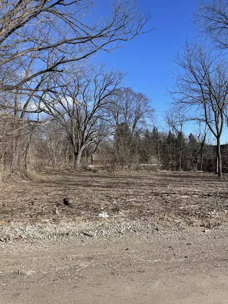 2931 Kimberley Road, Ann Arbor, MI 48104
