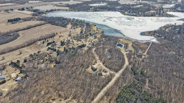 Three Rivers, MI 49093,17 Highfield Road