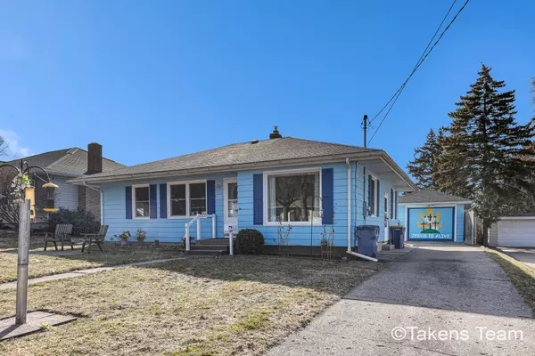 331 Wallinwood NE Avenue, Grand Rapids, MI 49503