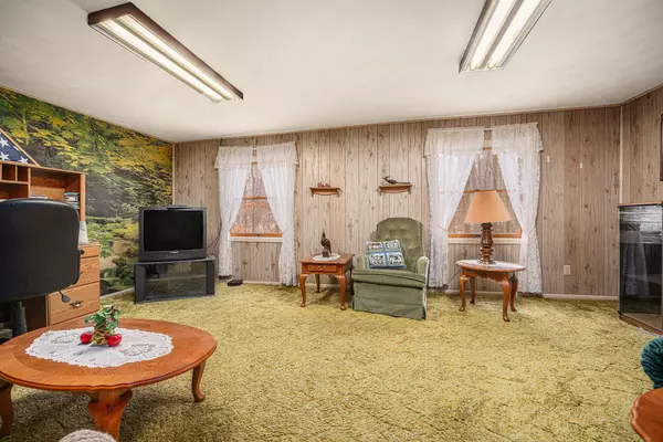 Gobles, MI 49055,11159 County Road 653