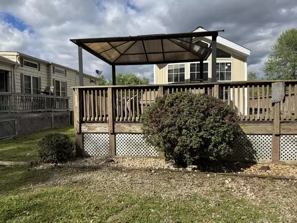 Edwardsburg, MI 49112,23040 Phillips Street #LOT 288