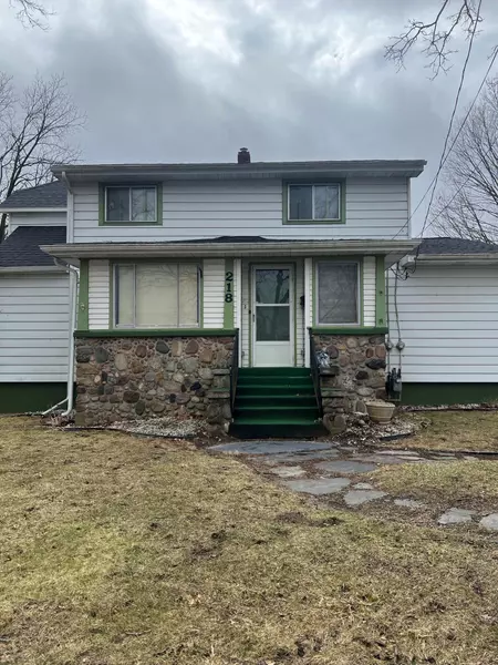 218 E Walnut Street, Albion, MI 49224