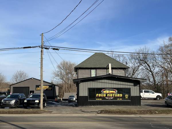 946 Capital NE Avenue, Battle Creek, MI 49017
