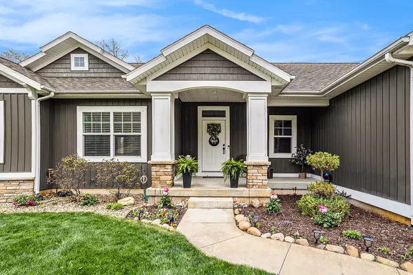 Alto, MI 49302,9266 Trafalgar SE Drive