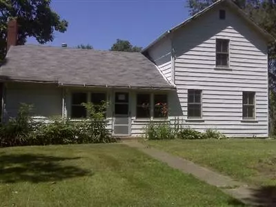 Three Rivers, MI 49093,62716 County Line Road