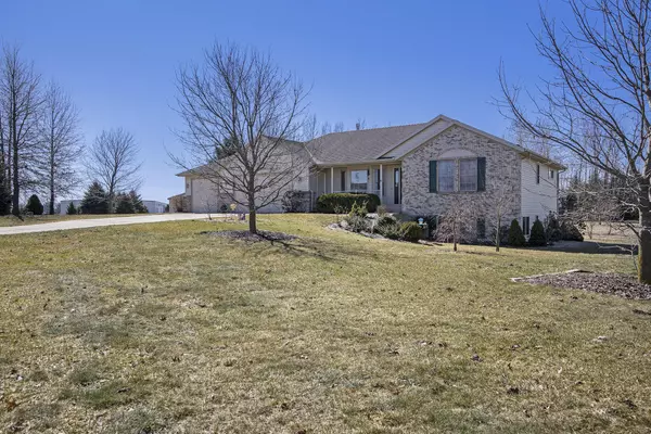 Dorr, MI 49323,4268 Summer Creek Drive