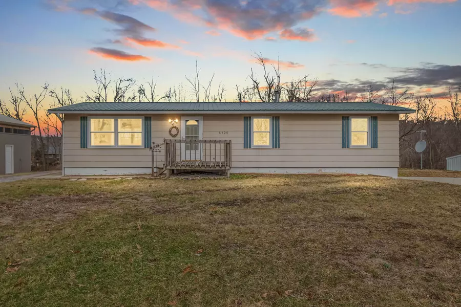 3842 Perrin Road, Osseo, MI 49266