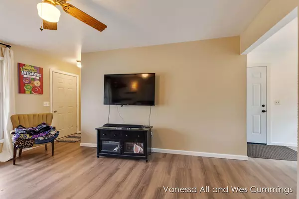 Lowell, MI 49331,295 Roberta Jayne Drive