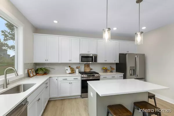Middleville, MI 49333,343 Seneca Ridge Drive #40