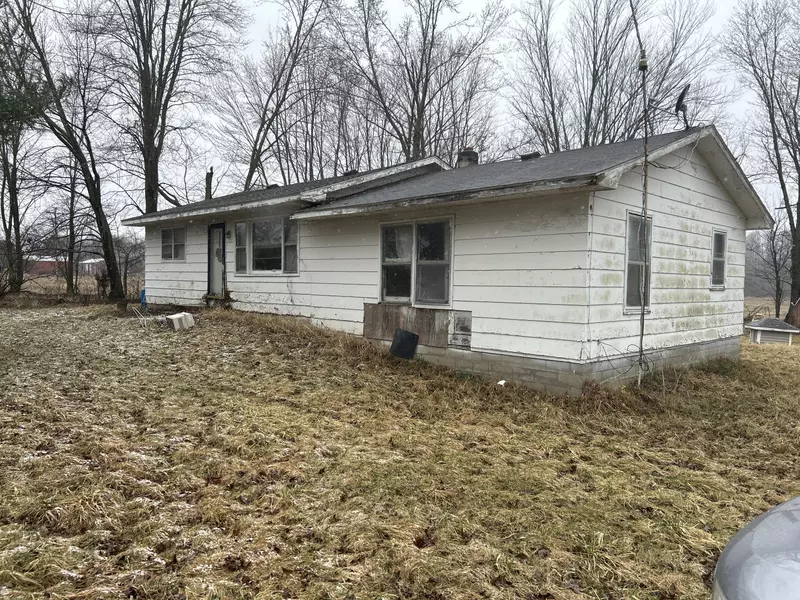 574 Farrand Road, Sherwood, MI 49089