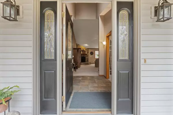 Edwardsburg, MI 49112,66741 Maple Wood Drive