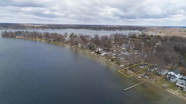 Delton, MI 49046,1153 Wall Lake Drive