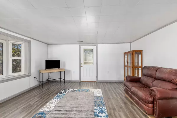 Six Lakes, MI 48886,9881 N Six Lakes Road