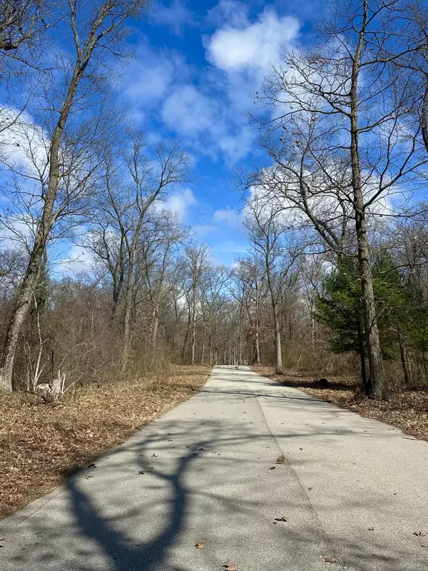 Saugatuck, MI 49453,Gesh Trail, Lot 2