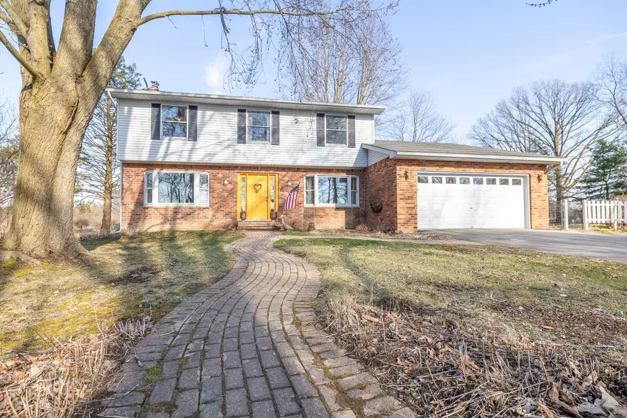 2383 Peckins Road, Chelsea, MI 48118