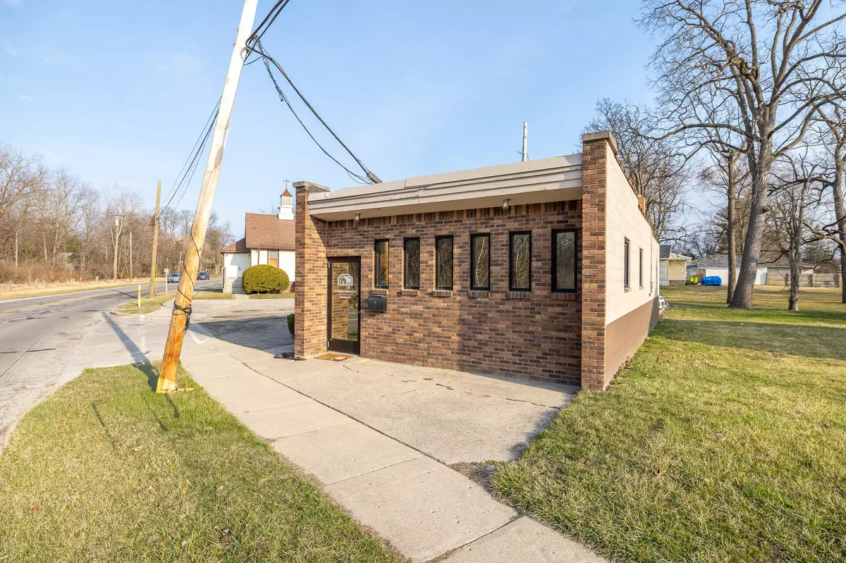 Flat Rock, MI 48134,25770 Huron River Drive