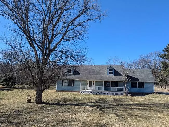4398 Kensington Road, Milford, MI 48380