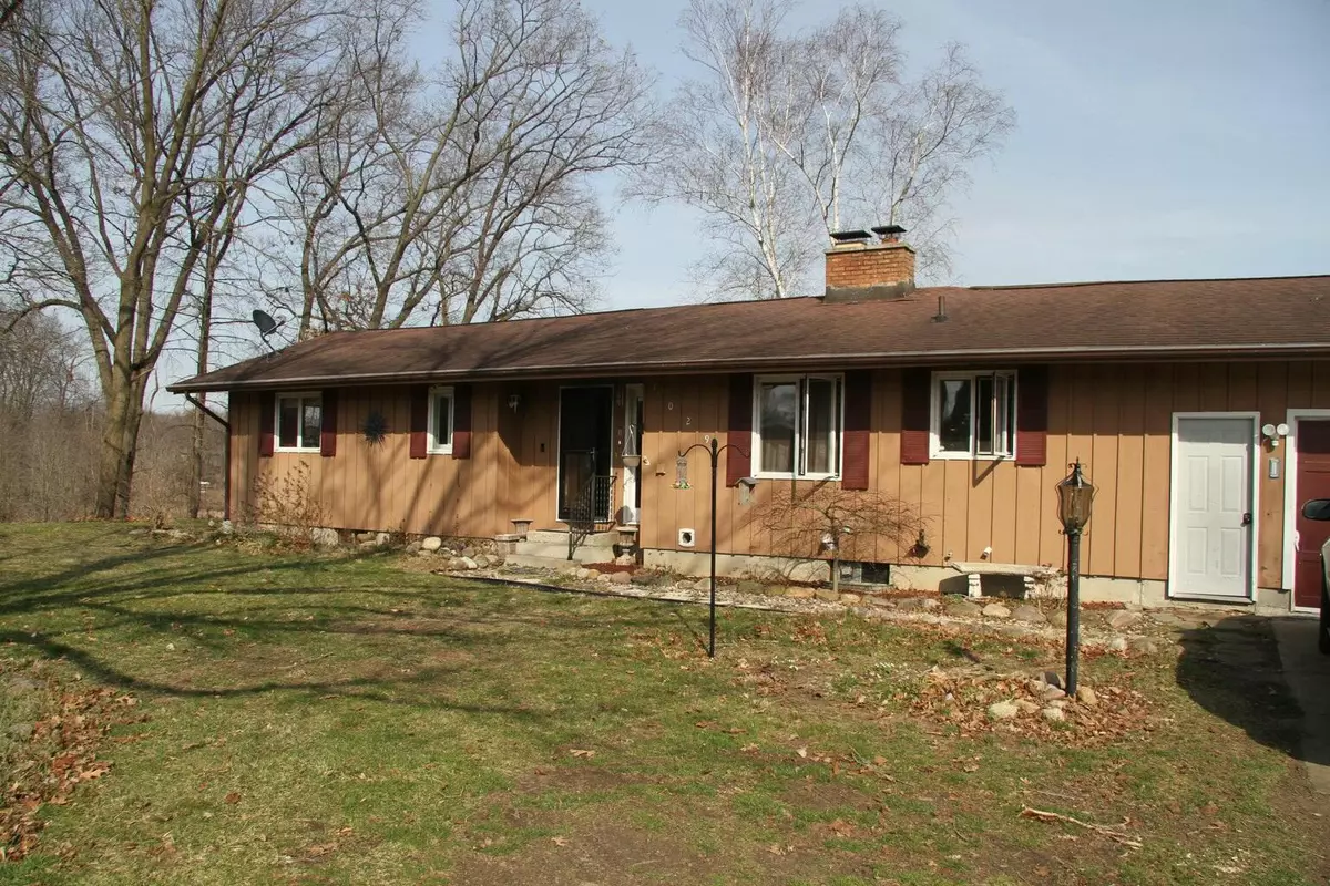 Three Rivers, MI 49093,1029 Azaleamum Drive