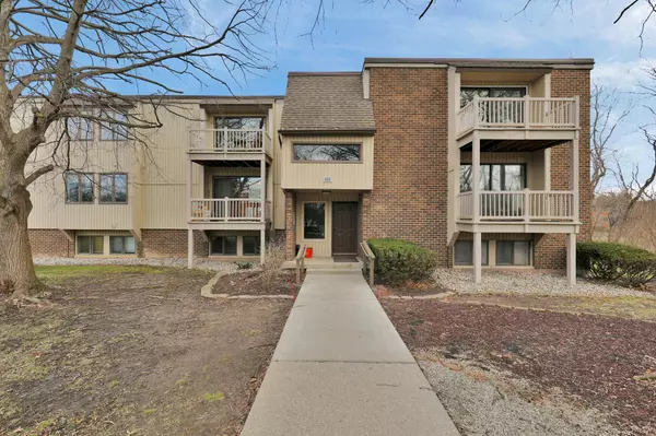 East Lansing, MI 48823,500 Woodingham Drive #17