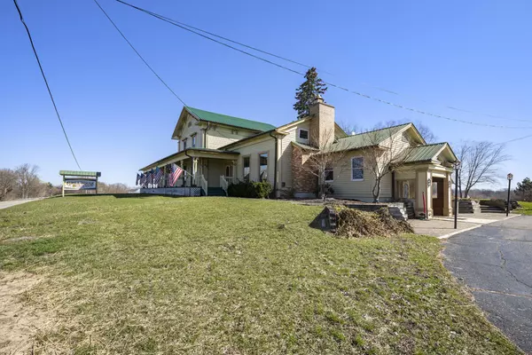 Allegan, MI 49010,1071 32nd Street