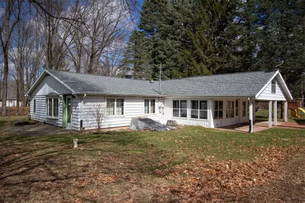 12872 S Minges Road, Battle Creek, MI 49015