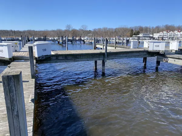 Montague, MI 49437,8572 Ellenwood Drive #Dock A Slip 139
