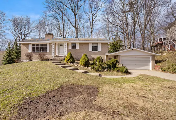 Grand Haven, MI 49417,1833 Doris Avenue