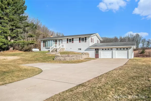 Gowen, MI 49326,13849 19 Mile NE Road