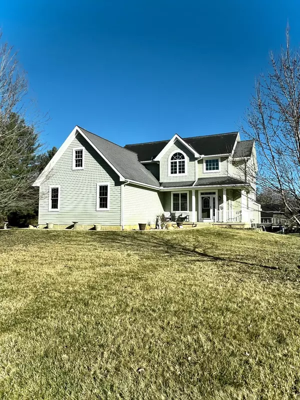 7244 Sydney Court, Spring Arbor, MI 49283